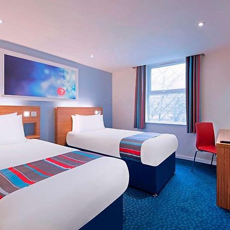 Travelodge Cameron Toll Hotel Edimburgo Quarto foto